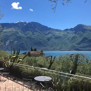 https://hotel-locanda-ruscello-garni.it-lombardy.com